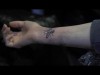 Méhet tetováltatnak magukra a manchesteriek
